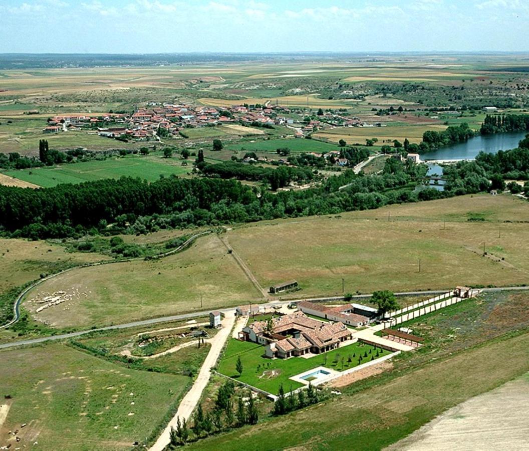Villa La Casona del Tormes Almenara de Tormes Exterior foto