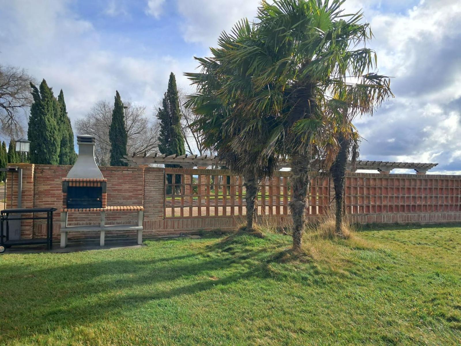 Villa La Casona del Tormes Almenara de Tormes Exterior foto